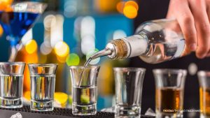 Shot rượu
